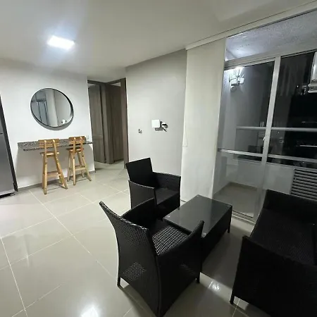 Aqualina Comfort Piscina Cerca Al Mar Apartamento