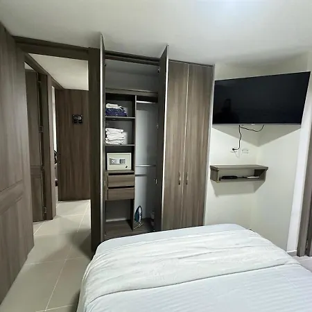 Aqualina Comfort Piscina Cerca Al Mar Apartamento