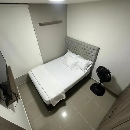 Apartamento Aqualina Comfort Piscina Cerca Al Mar