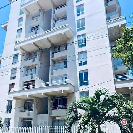 Aqualina Comfort Piscina Cerca Al Mar Apartamento